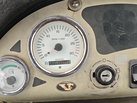 2007 Venieri VF 8.23, жёлтый, 3100000 рублей - вид 9