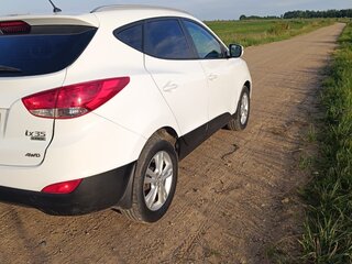 2011 Hyundai ix35 I, белый, 920000 рублей, вид 2