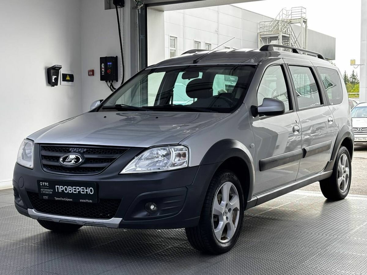 Открыть фотографии: Lada (ВАЗ) Largus I