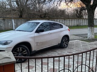 2010 BMW X6 35i 6-speed I (E71), белый, 2100000 рублей, вид 2
