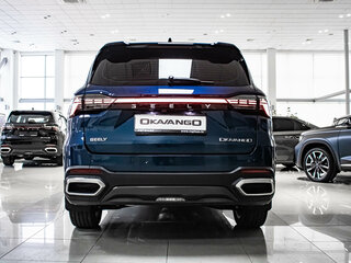2026 Geely Okavango I Рестайлинг, синий, 4025990 рублей, вид 5