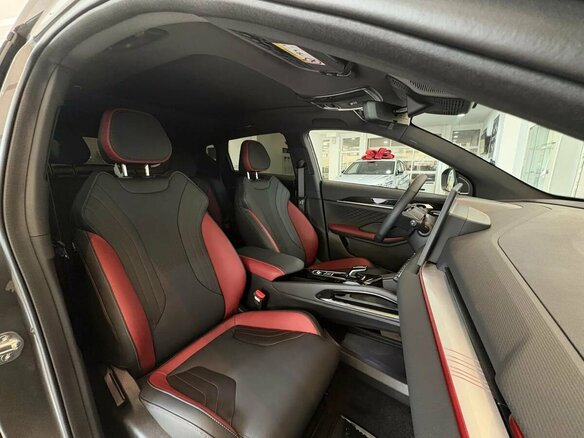 2026 Geely Coolray I Рестайлинг 2, серый, 2964990 рублей - вид 11