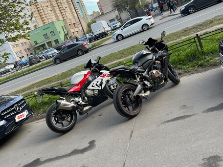 2017 BMW S 1000 RR, белый, 1300000 рублей, вид 3