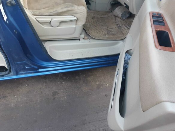 2007 Nissan Serena III (C25), синий, 840400 рублей - вид 11