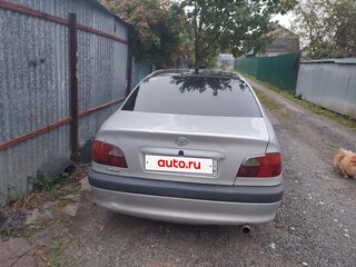 1998 Toyota Avensis I, серебристый, 450000 рублей, вид 2
