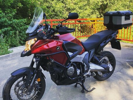2015 Honda VFR 1200X (Crosstourer), красный, 1150000 рублей, вид 1