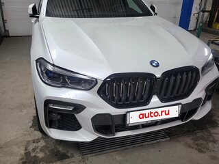 2021 BMW X6 40i III (G06), белый, 9000000 рублей, вид 4