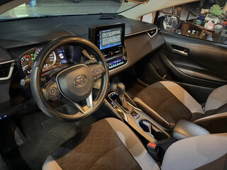 2023 Toyota Corolla Sporty XII (E210) Рестайлинг, белый, 1500000 рублей, вид 5