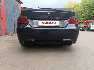 2005 BMW 5 серии 525i V (E60/E61), чёрный, 1000000 рублей, вид 4