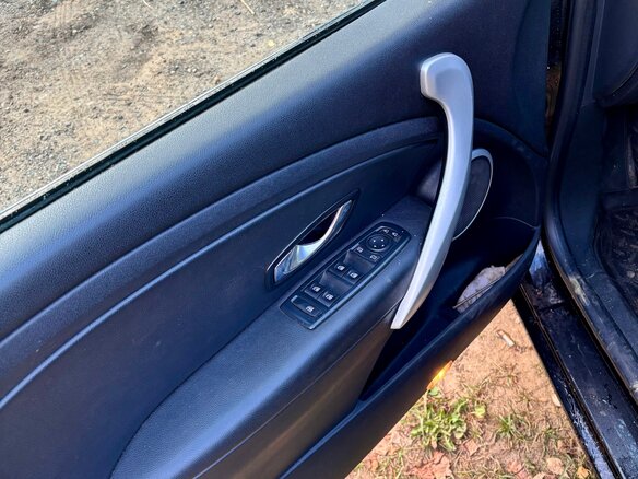 2011 Renault Fluence I, чёрный, 690000 рублей - вид 19