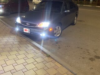 2004 Ford Focus I Рестайлинг (North America), серый, 550000 рублей, вид 4