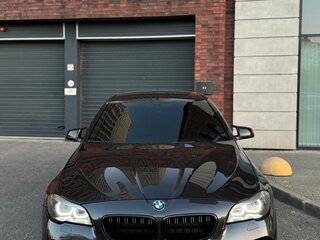 2013 BMW 5 серии 528i xDrive VI (F10/F11/F07), серый, 2350000 рублей, вид 2