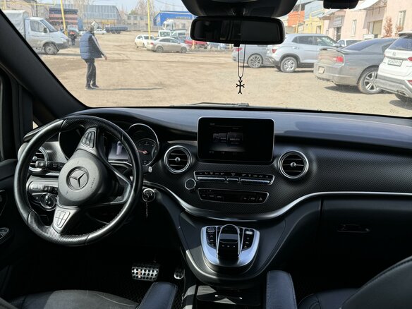 2017 Mercedes-Benz V-Класс Long 220 d длинный III (W447), чёрный, 6150000 рублей - вид 4