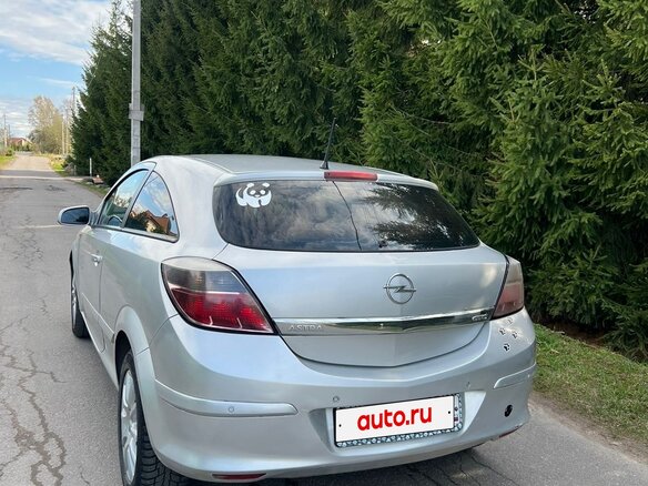 2007 Opel Astra GTC H Рестайлинг, серебристый, 400000 рублей - вид 5