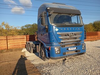 2023 IVECO-Hongyan 6x4 (CQ4256), синий, 3247595 рублей, вид 2