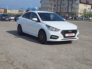 2018 Hyundai Solaris II, белый, 1250000 рублей, вид 5