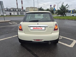 2013 Mini Hatch Cooper II (R56) Рестайлинг, белый, 1390000 рублей, вид 5