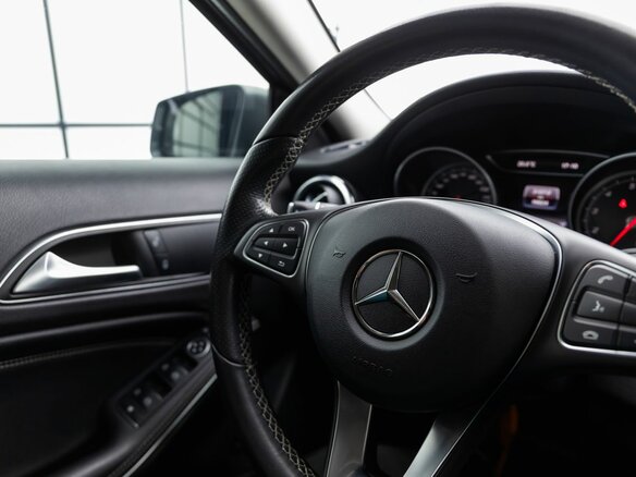 2017 Mercedes-Benz GLA 250 I (X156) Рестайлинг, серый - вид 13