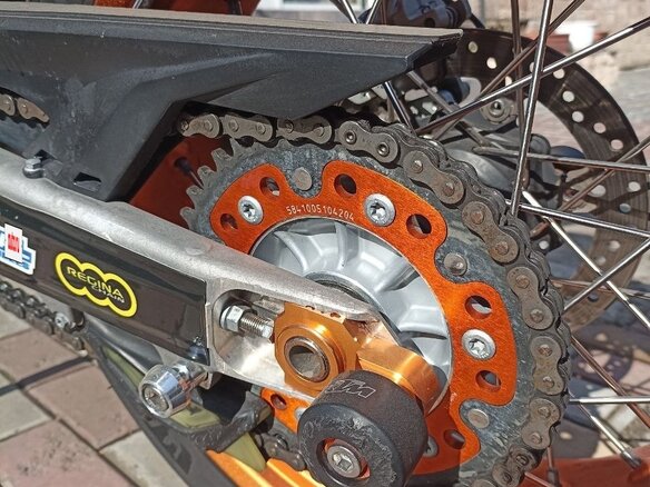 2017 KTM 690 SMC R, белый, 710000 рублей - вид 8