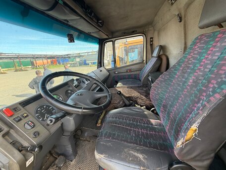 1996 Mercedes-Benz 814, белый, 549999 рублей, вид 4