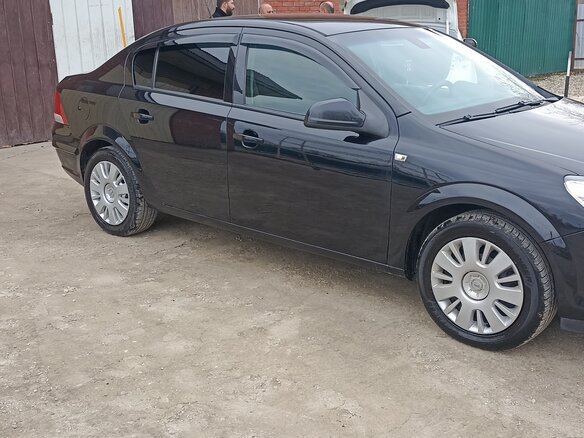 2010 Opel Astra H Рестайлинг, чёрный, 653000 рублей - вид 3