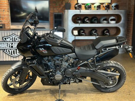 2021 Harley-Davidson Pan America, чёрный, 1990000 рублей, вид 4