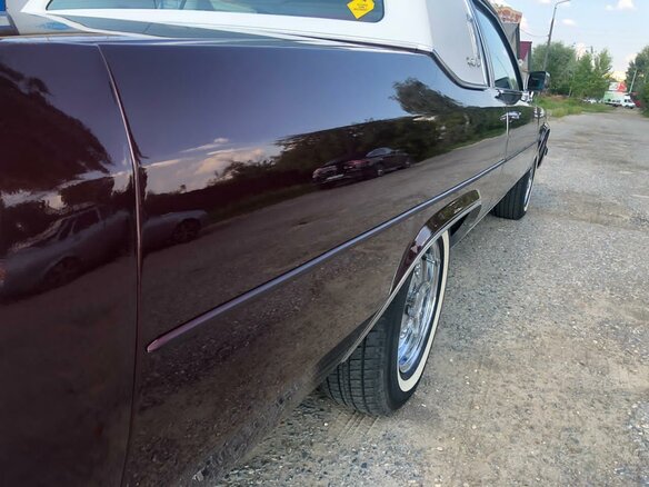 1982 Cadillac DeVille V, красный - вид 27