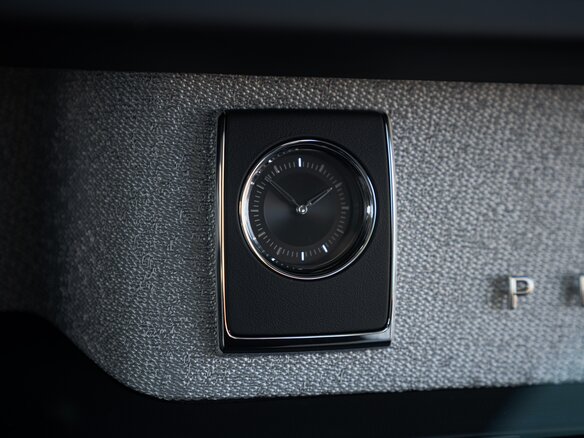 2026 Rolls-Royce Phantom Extended VIII Рестайлинг (Series II), чёрный, 86000000 рублей - вид 26