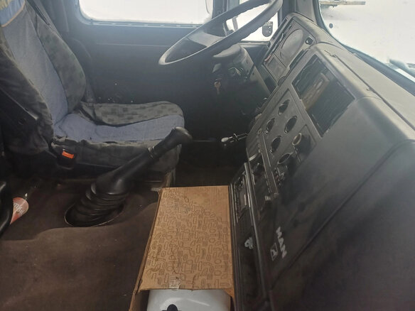 1999 MAN F 2000, белый, 820000 рублей - вид 9