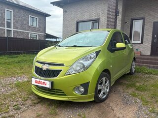 2014 Chevrolet Spark III, зелёный, 900000 рублей, вид 1
