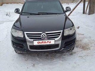 2008 Volkswagen Touareg I Рестайлинг, чёрный, 680000 рублей, вид 1