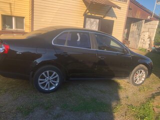 2008 Volkswagen Jetta V, чёрный, 650000 рублей, вид 4
