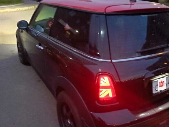2013 Mini Hatch Cooper II (R56) Рестайлинг, чёрный, 1300000 рублей - вид 2