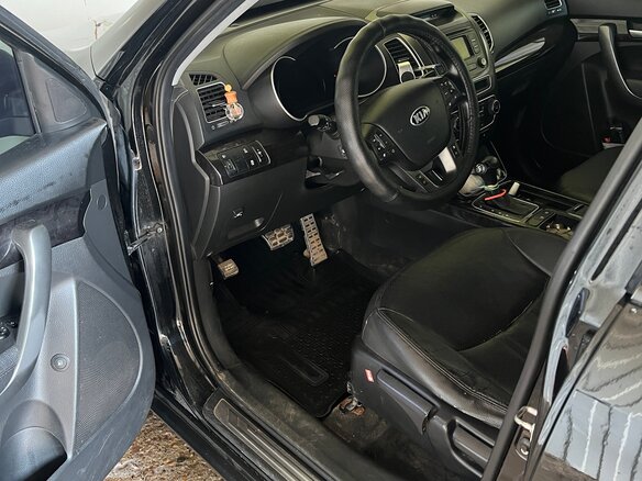 2013 Kia Sorento II Рестайлинг, чёрный, 1590000 рублей - вид 14