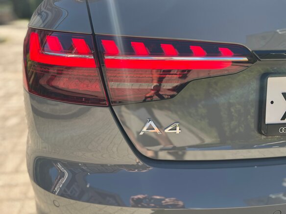 2020 Audi A4 40 TFSI V (B9) Рестайлинг, серый, 3999000 рублей - вид 9