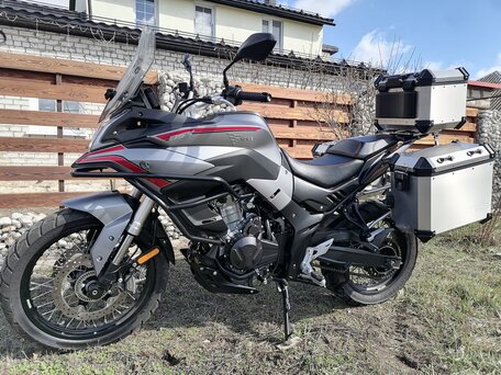 2022 Voge 500DSX Adventure, серый, 529000 рублей, вид 2