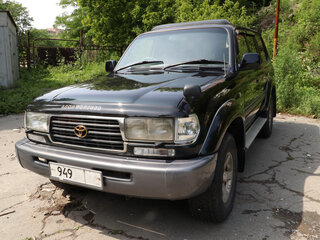 1995 Toyota Land Cruiser 80 Series Рестайлинг, зелёный, 2500000 рублей, вид 2