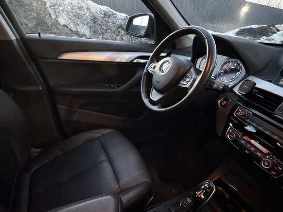 2020 BMW X1 16d sDrive II (F48) Рестайлинг, синий, 2320000 рублей - вид 18