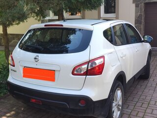 2013 Nissan Qashqai I Рестайлинг, белый, 1420000 рублей, вид 2