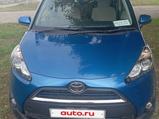 2016 Toyota Sienta II, голубой, 1250000 рублей, вид 1