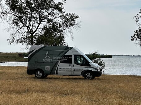 2009 Ford Transit, белый, 1500000 рублей, вид 2