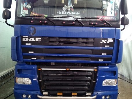 2008 DAF XF 105, синий, 5200000 рублей, вид 4