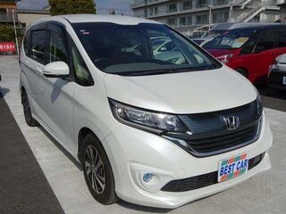 2018 Honda Freed II, белый, 1490000 рублей, вид 3