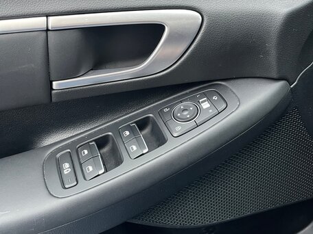 2019 Hyundai Sonata VIII (DN8), серый, 2270000 рублей, вид 5