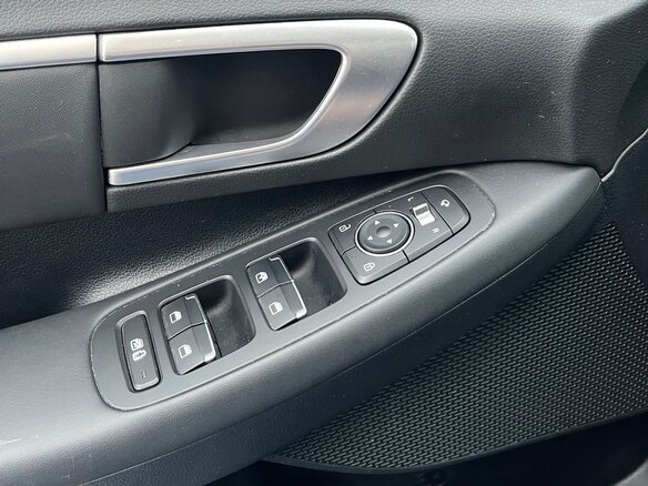 2019 Hyundai Sonata VIII (DN8), серый, 2270000 рублей - вид 4