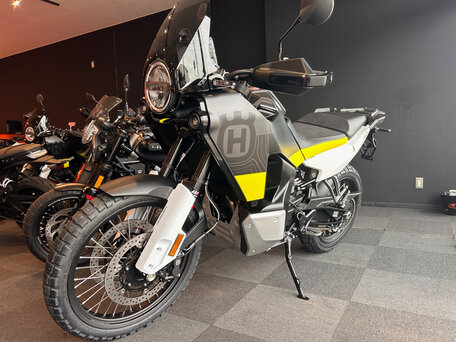2024 Husqvarna Norden 901, чёрный, 1400000 рублей, вид 5
