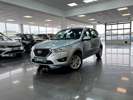 Datsun mi-DO