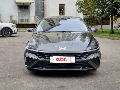 2024 Hyundai Elantra VII (CN7) Рестайлинг, серый, 1580000 рублей, вид 2