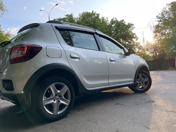 2016 Renault Sandero Stepway II, серый, 750000 рублей - вид 12