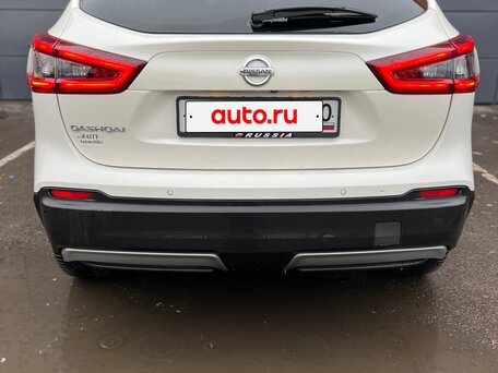 2019 Nissan Qashqai II Рестайлинг, белый, 1660000 рублей, вид 4